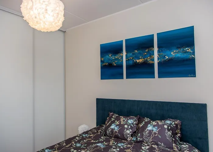 Modern Niidu Apartament Parnawa